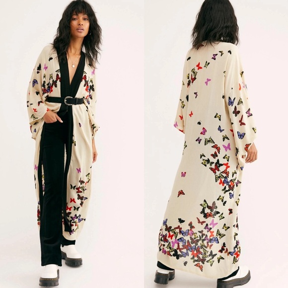 Free People Tops - FREE PEOPLE Butterfly Kisses Kimono